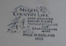 Lade das Bild in den Galerie-Viewer, SERVIERPLATTE "Country Life" - Keramik / Steingut (Fine Staffordshire Ware), Ovale Form, Englisches Landleben Scenen Motiv Dekor, Hand graviert

