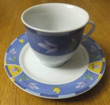 Lade das Bild in den Galerie-Viewer, KAFFEETASSE "Betty" - Porzellan, Pflanzen Tulpen Blumenblüten Flora Abstrakt Motiv Dekor
