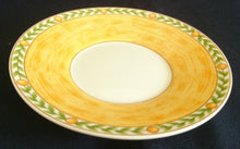 Lade das Bild in den Galerie-Viewer, 2er Set ESPRESSO UNTERTASSEN "Flirt" "Country Garden" - Porzellan, Meliertes Ranken Punktkreise Flora Pflaumen Geometrisches Motiv Dekor
