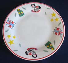 Lade das Bild in den Galerie-Viewer, 3er KAFFEEGEDECK "Flirt" - Porzellan, Weihnachten Advent Christ Tannenbaum Geschenke Sterne Schaukelpferd Zweige Linien Motiv Dekor
