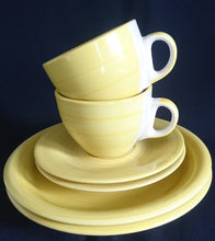 Lade das Bild in den Galerie-Viewer, KAFFEETASSE "Flirt" "Liso" - Porzellan, Streifen Einfärbiges Meliertes Dekor
