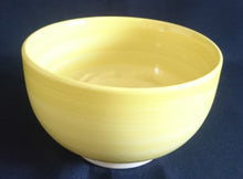 Lade das Bild in den Galerie-Viewer, MÜSLI~ SALATSCHÜSSEL "Flirt" "Liso" - Porzellan, Streifen Einfärbiges Meliertes Dekor
