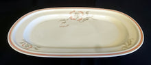 Lade das Bild in den Galerie-Viewer, SERVIERPLATTE "Winifred" - Porzellan, Blumen / Linien Klassisch Dekor
