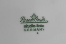 Lade das Bild in den Galerie-Viewer, 2er Set SPEISETELLER "Studio Linie" - Porzellan, Eckige (Dodekagon) Runde Form, Einfärbiges Dekor, AEG Aufschrift
