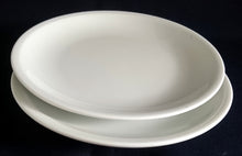 Lade das Bild in den Galerie-Viewer, 2er Set DESSERTTELLER - Porzellan, Einfärbiges Klassisch Dekor
