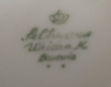 Lade das Bild in den Galerie-Viewer, 2er Set TEETASSEN - Porzellan, Enzian Blumenblüten Goldrand Dekor
