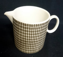 Lade das Bild in den Galerie-Viewer, 2er Set MILCHKÄNNCHEN &amp; ZUCKERDOSE MIT DECKEL - Porzellan, Mauer Schachbrett Waben Abstrakt Dekor
