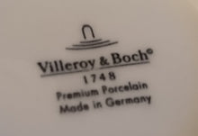 Lade das Bild in den Galerie-Viewer, 2er Set KAFFEETASSEN - Porzellan, Geometrisches Strich Linien Rand Punkte Karo Motiv Dekor
